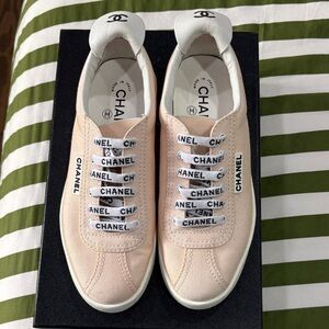 CHANEL Women's Light Pink Sneakers